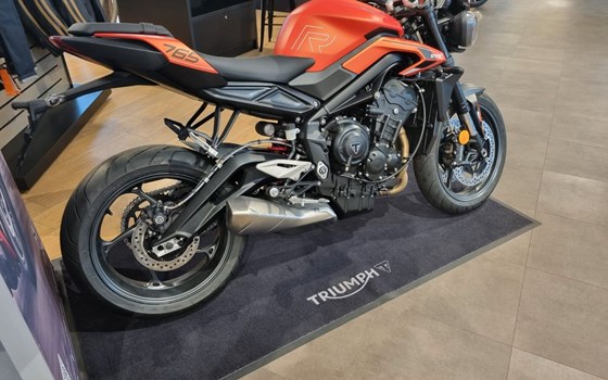 Gebrauchtmotorrad Triumph Street Triple 765 R - Bild 3