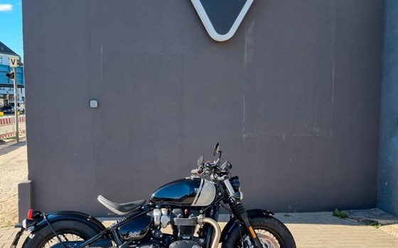 Gebrauchtmotorrad Triumph Bonneville Bobber - Bild 1