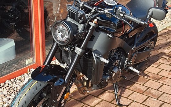 Gebrauchtmotorrad Yamaha XSR900 - Bild 6