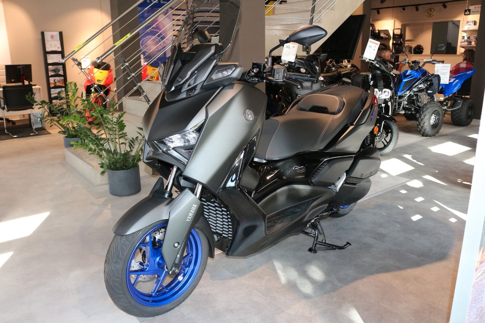Yamaha XMAX 300