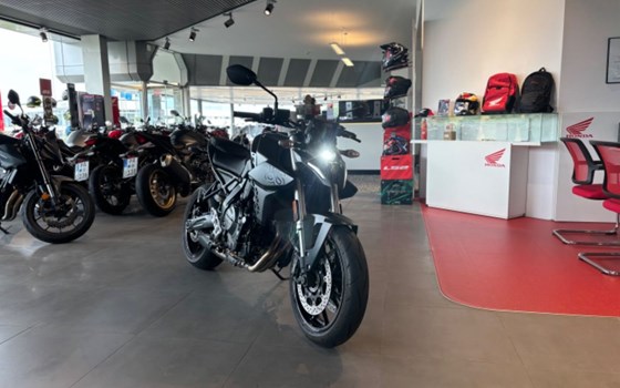 Gebrauchtmotorrad Suzuki GSX-8S - Bild 2