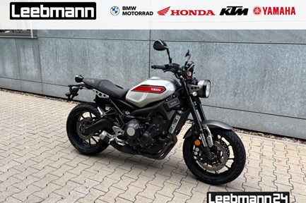 Yamaha XSR900