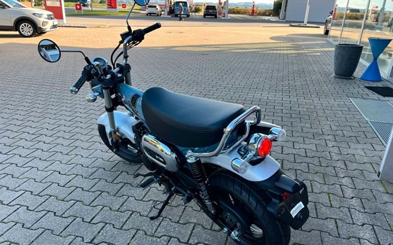 Gebrauchtmotorrad Honda Dax 125 - Bild 3