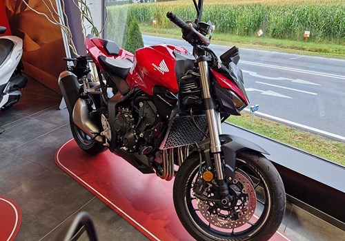 Honda CB1000 Hornet