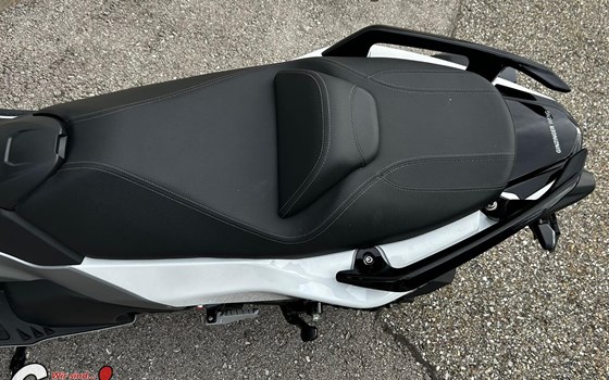 Gebrauchtmotorrad Sym Maxsym TL - Bild 9 Gebrauchtmotorrad Sym Maxsym TL - Bild 9