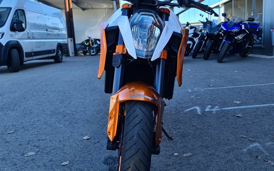 Gebrauchtmotorrad KTM 1290 Super Duke - Bild 3 Gebrauchtmotorrad KTM 1290 Super Duke - Bild 3