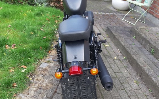 Gebrauchtmotorrad Hyosung Aquila GV 125 Cruiser - Bild 3