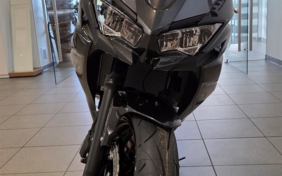 Neufahrzeug Kawasaki Ninja 650 - Bild 7 Neufahrzeug Kawasaki Ninja 650 - Bild 7