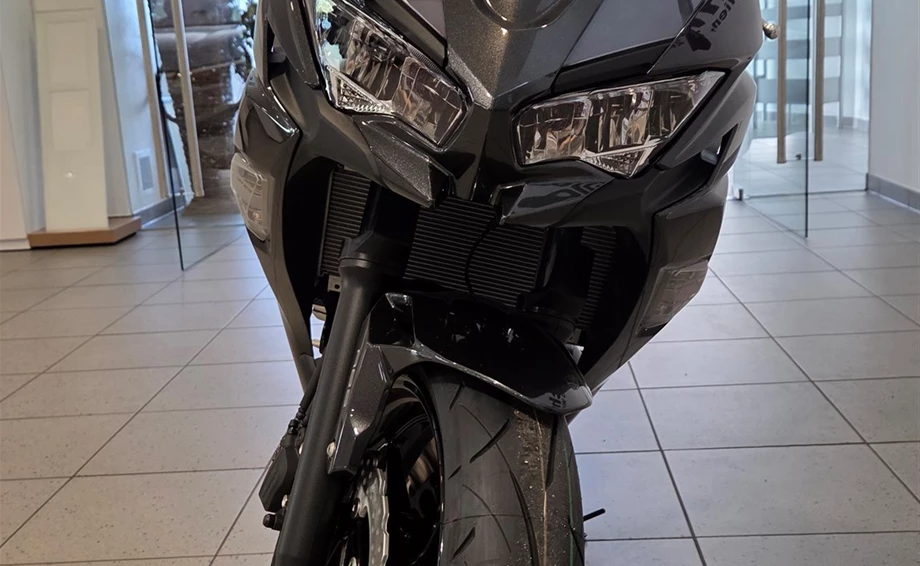 Angebot Kawasaki Ninja 650 Bild 7: Angebot Kawasaki Ninja 650