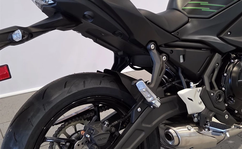 Angebot Kawasaki Ninja 650 Bild 3: Angebot Kawasaki Ninja 650