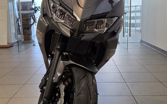 Neufahrzeug Kawasaki Ninja 650 - Bild 7 Neufahrzeug Kawasaki Ninja 650 - Bild 7