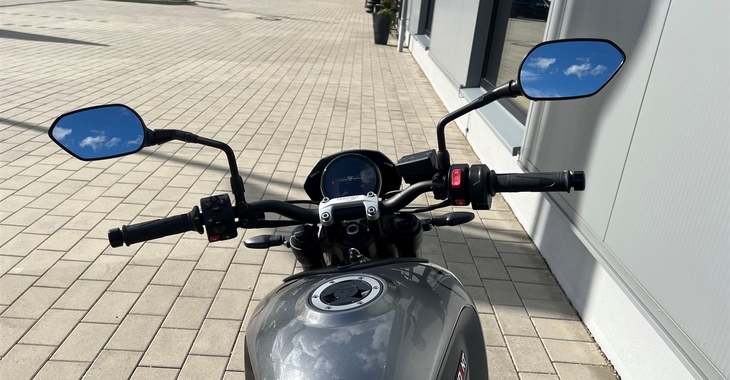 Angebot Triumph Trident 660