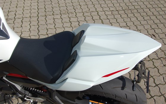 Gebrauchtmotorrad Kawasaki Z650 - Bild 6