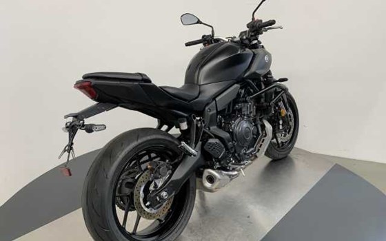 Gebrauchtmotorrad Yamaha MT-07 35kW - Bild 3