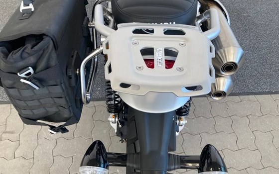 Gebrauchtmotorrad Triumph SCRAMBLER 1200 XE CHROME EDITION - Bild 17 Gebrauchtmotorrad Triumph SCRAMBLER 1200 XE CHROME EDITION - Bild 17
