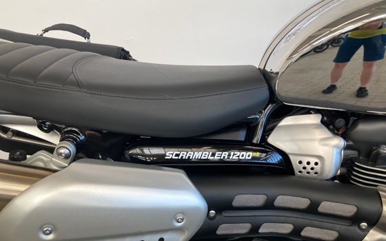 Gebrauchtmotorrad Triumph SCRAMBLER 1200 XE CHROME EDITION - Bild 5 Gebrauchtmotorrad Triumph SCRAMBLER 1200 XE CHROME EDITION - Bild 5