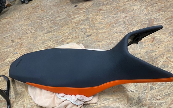 Gebrauchtmotorrad KTM 790 Adventure R - Bild 17