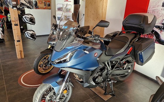 Gebrauchtmotorrad Honda NT1100 DCT - Bild 2