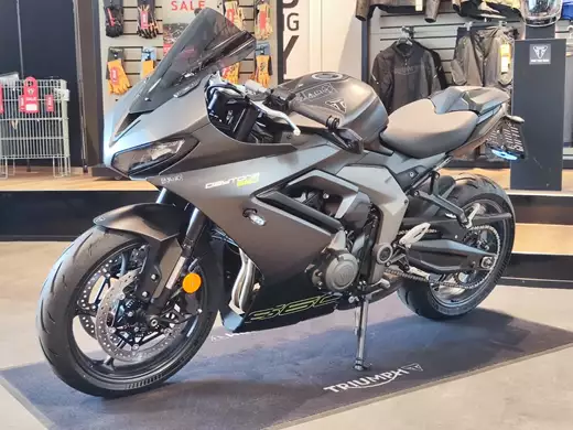 Triumph Daytona 660