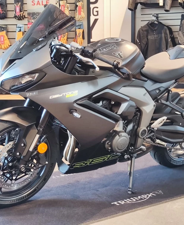 Triumph Daytona 660