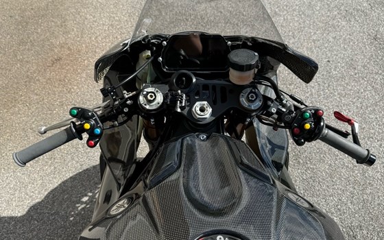 Gebrauchtmotorrad Yamaha R1 RACE - Bild 11 Gebrauchtmotorrad Yamaha R1 RACE - Bild 11