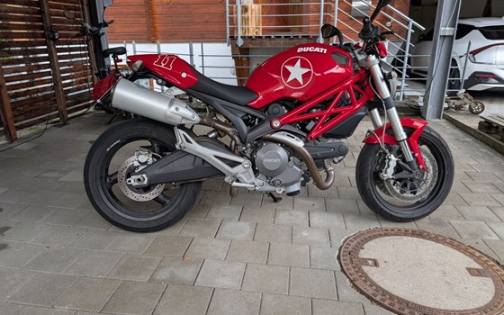 Gebrauchtmotorrad Ducati Monster 696 - Bild 1