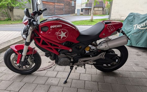 Gebrauchtmotorrad Ducati Monster 696 - Bild 2