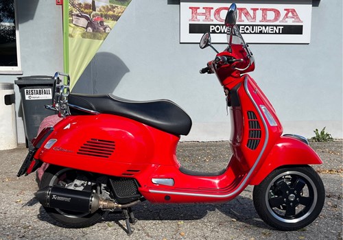 Vespa GTS 125