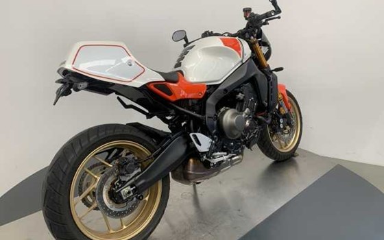 Gebrauchtmotorrad Yamaha XSR900 - Bild 3