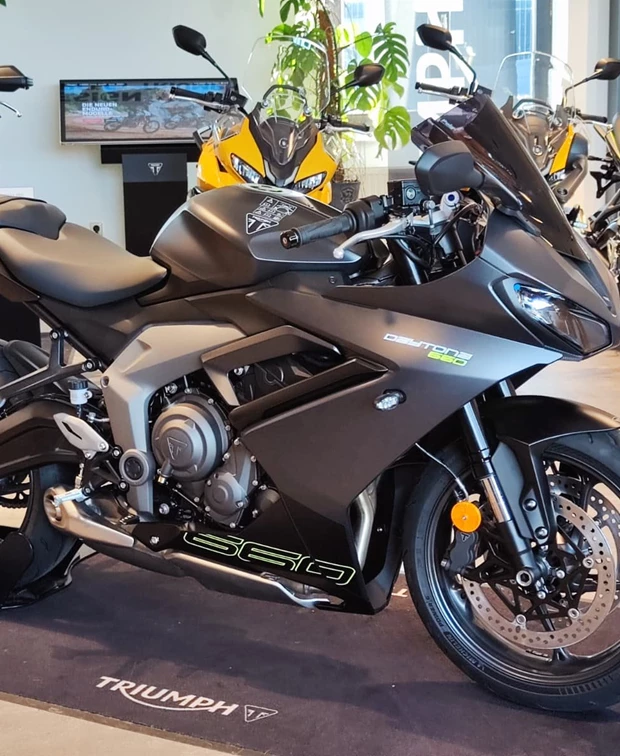 Triumph Daytona 660