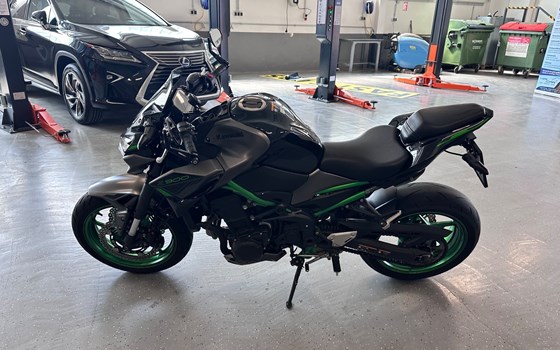 Gebrauchtmotorrad Kawasaki Z900 70kW - Bild 4 Gebrauchtmotorrad Kawasaki Z900 70kW - Bild 4