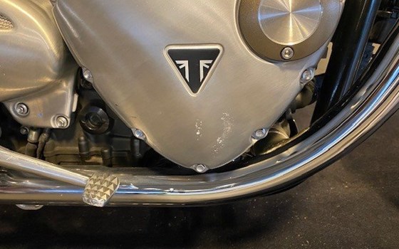 Gebrauchtmotorrad Triumph BONNEVILLE T120 CHROME EDITION - Bild 5