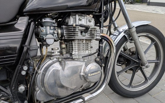 Gebrauchtmotorrad Kawasaki Z 440 - Bild 2