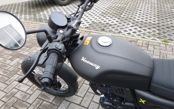 Neufahrzeug Keeway X-Light 125 - Bild 4