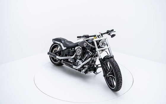 Motorrad Occasion Harley-Davidson CVO Breakout FXSBSE - Bild 2