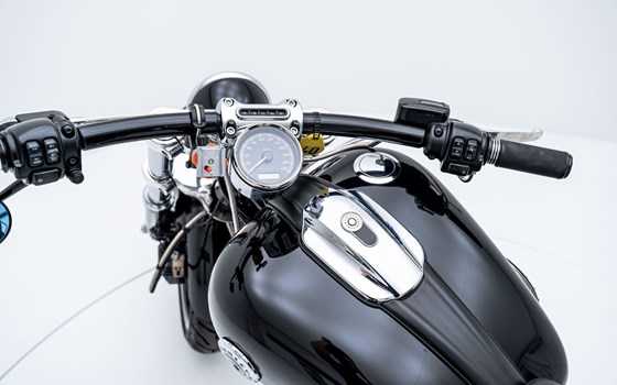 Motorrad Occasion Harley-Davidson CVO Breakout FXSBSE - Bild 8
