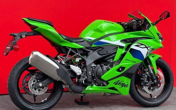 Neufahrzeug Kawasaki Ninja ZX-4RR - Bild 7