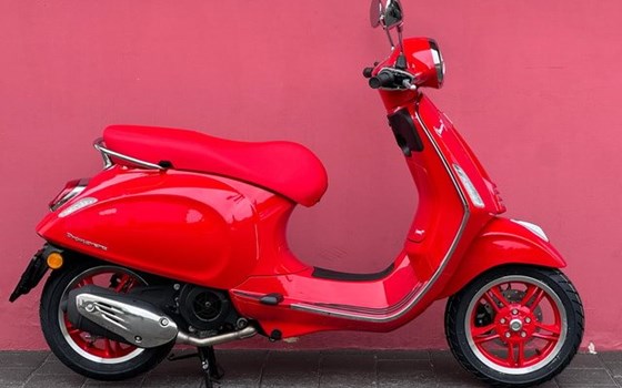 Neufahrzeug Vespa Primavera 125 (RED) - Bild 1