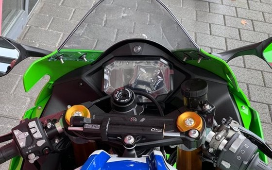 Motorrad Occasion Kawasaki Ninja ZX-10R 40th Anniversary Edition - Bild 5
