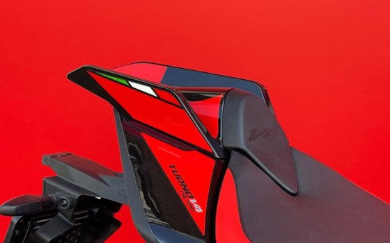 Neufahrzeug Aprilia Tuono V4 1100 Factory - Bild 13