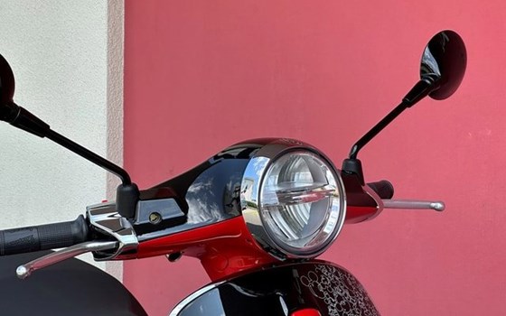 Neufahrzeug Vespa Primavera 125 Disney Mickey Mouse Edition - Bild 4