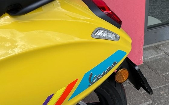 Neufahrzeug Vespa 125 Primavera - Bild 14