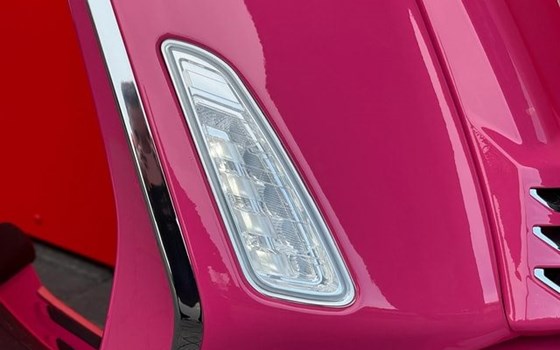 Neufahrzeug Vespa 125 Primavera - Bild 4