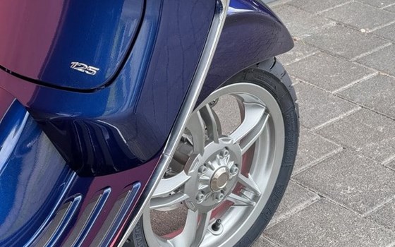 Neufahrzeug Vespa 125 Primavera - Bild 13