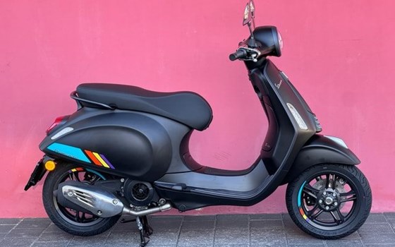 Neufahrzeug Vespa 125 Primavera - Bild 1