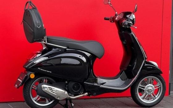 Neufahrzeug Vespa Primavera 125 50. Anniversario - Bild 13