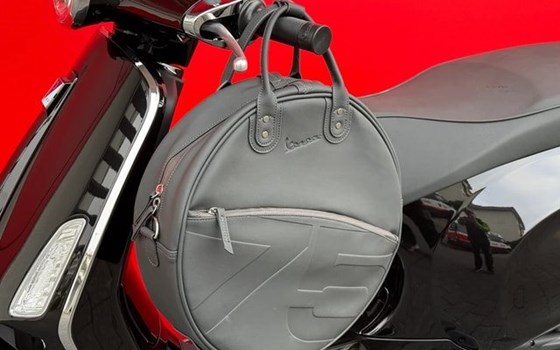 Neufahrzeug Vespa Primavera 125 50. Anniversario - Bild 14