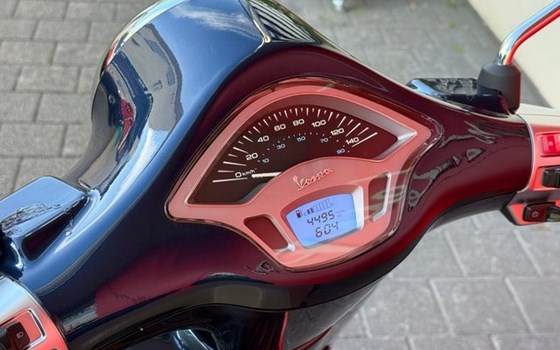 Motorrad Occasion Vespa Primavera 125 i.e. 3V - Bild 4