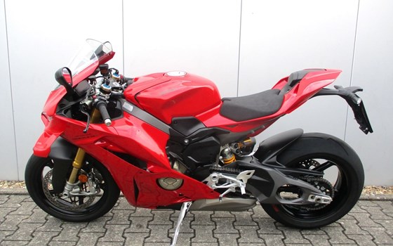 Gebrauchtmotorrad Ducati Panigale V4 S - Bild 4