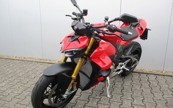Gebrauchtmotorrad Ducati Streetfighter V4 S - Bild 2